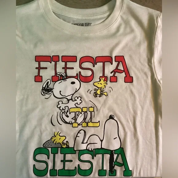 Peanuts Snoopy Fiesta Til Siesta Tee Size Medium - Picture 4 of 9